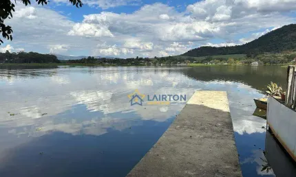 Encantadora Casa de 1 Dormitório com Vista para Lago à Venda - 58 m² - Usina, Atibaia/SP
