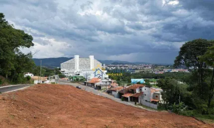 10 lotes com ótima localização e em ruas asfaltadas, são lotes a partir de  230 m², perfeito para você!