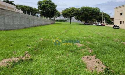 Terreno de 1.287 m² à Venda no Condomínio Vereda Jatobá em Piracaia - SP
