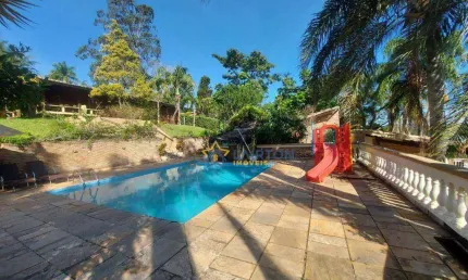 Chácara Espaçosa à Venda em Rio Abaixo, Atibaia/SP - 3.000 m² de Terreno