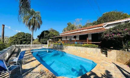 Chácara com 2 dormitórios à venda, 3915 m² por R$ 850.000,00 - Jardim Estância Brasil - Atibaia/SP