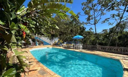 Chácara Exclusiva em Condomínio Fechado com Vista em Atibaia – 1.487 m²