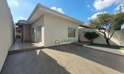 Casa com 2 dormitórios à venda por R$ 1.000.000,00 - Jardim Jaraguá - Atibaia/SP