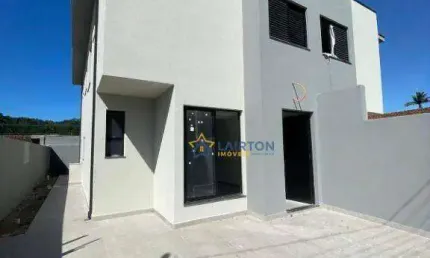 Sobrados à venda em Atibaia: 3 suítes, área gourmet e localização privilegiada no Vila Giglio