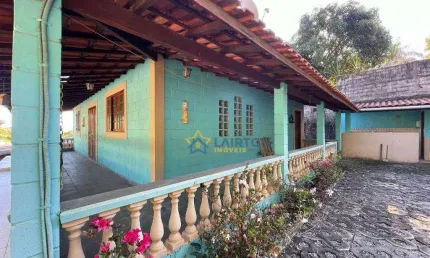 Chácara à venda em Atibaia com piscina, pomar e campo de futebol – 3 dormitórios e 1.024 m² de terreno
