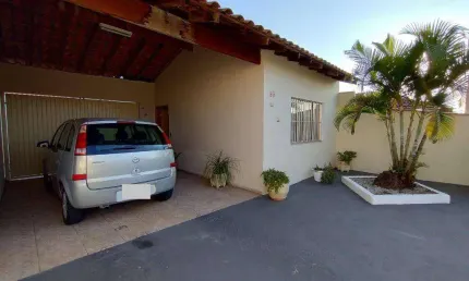 Casa com 2 quartos à venda na Rua Avelino Barbieri, Jardim Agarussi, Itu