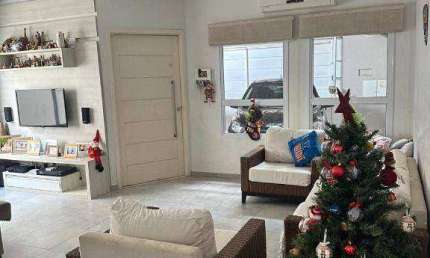 Casa com 3 quartos à venda na Rua Lírio, Vila Roma, Salto