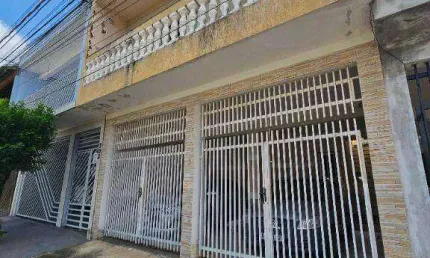 Casa com 3 quartos à venda na Rua Grécia, Jardim Celani, Salto