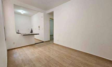 Apartamento com 2 quartos para alugar na Avenida Caetano Ruggieri, Jardim das Rosas, Itu