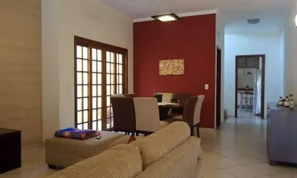 Casa com 3 quartos à venda na Rua Professora Maria Salete de Castro Marmo, São Luiz, Itu