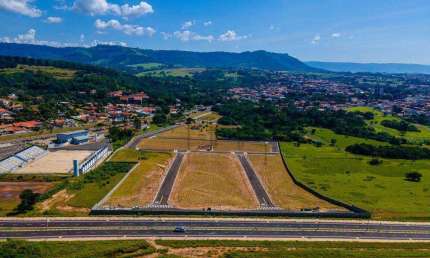 Terreno à venda, 405 m² por R$ 200.000,00 - Colina de São Pedro - São Pedro/SP