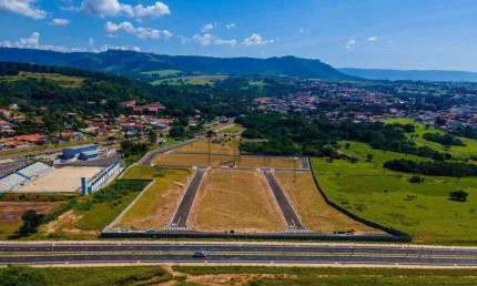 Terreno à venda, 405 m² por R$ 200.000,00 - Colina de São Pedro - São Pedro/SP