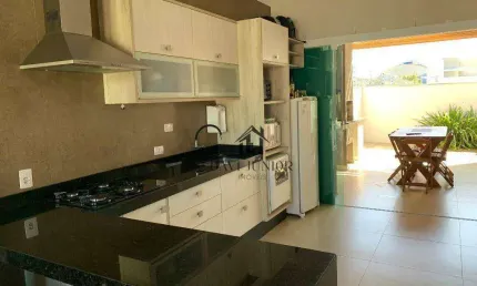 Casa com 2 dormitórios sendo 1 suite à venda, 90 m² por R$ 660.000 - Condomínio Terras de São Francisco - Sorocaba/SP