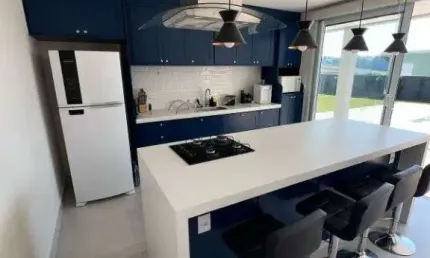 Casa com 5 dormitórios à venda, 280 m² por r$ 1.100.000 - condomínio village da serra - araçoiaba da serra/sp
