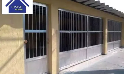 Casa com 3 Quartos e 3 banheiros à Venda, Cidade Dutra