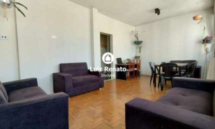 No Barro Preto apto com 4 quartos e sala grande, perto de todo o melhor comércio do bairro