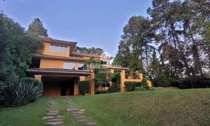 Casa em Condomínio à venda 4 quartos 2 suítes - Morro do Chapéu Golfe Clube