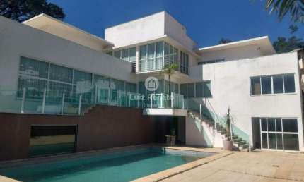 Casa 5 suítes, 580m², 10 vagas de garagem, para aluguel - Mangabeiras
