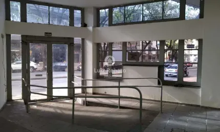 Ponto comercial à venda na Avenida Prudente de Morais, Santo Antônio, Belo Horizonte