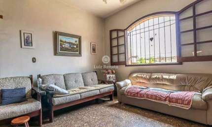 Casa para aluguel 3 quartos, 1 suíte, 15 vagas - Palmares