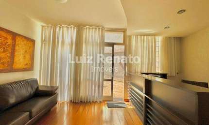 Casa com 4 quartos para alugar na Rua Rio de Janeiro, Lourdes, Belo Horizonte