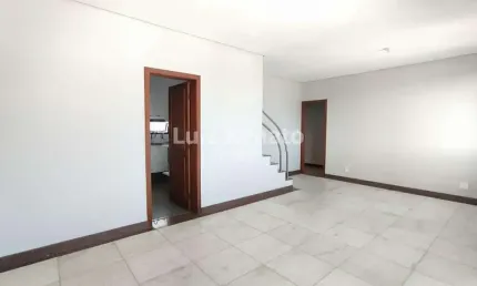 Cobertura para aluguel 4 quartos 1 suíte 3 vagas - Serra