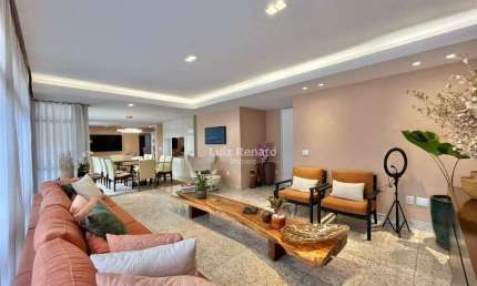 Apartamento com 4 quartos à venda na Rua Teixeira de Freitas, Santo Antônio, Belo Horizonte