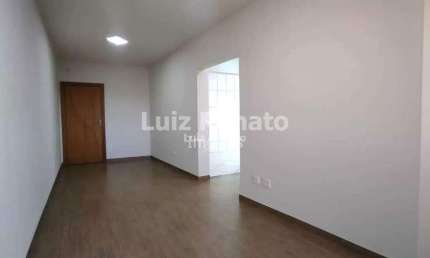 Apartamento com 2 quartos para alugar na Rua Ninive, Glória, Belo Horizonte