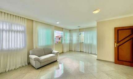 Apartamento com 4 quartos à venda na Rua Cambuquira, Carlos Prates, Belo Horizonte