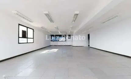 Sala Comercial e 4 banheiros para Alugar, 330 m² por R$8.800,00/Mês