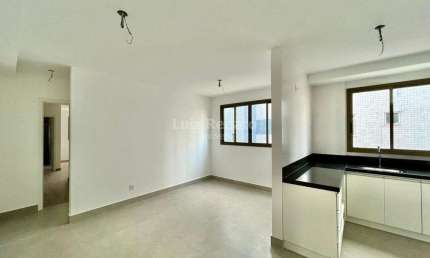 Apartamento com 2 quartos para alugar na Rua Montes Claros, Carmo, Belo Horizonte