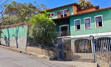 Casa com 5 quartos à venda na Rua Copérnico Pinto Coelho, Santo Antônio, Belo Horizonte
