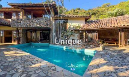 Casa com 5 dormitórios à venda, 500 m² por R$ 3.950.000,00 - Ferradura - Armação dos Búzios/RJ