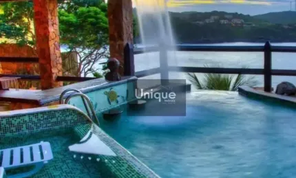 Casa com 5 dormitórios à venda, 626 m² por R$ 8.000.000 - Ferradura - Armação dos Búzios/RJ