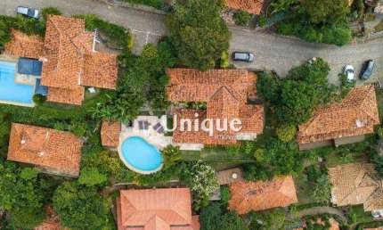 Casa com 4 dormitórios à venda, 241 m² por R$ 4.500.000,00 - Ferradura - Armação dos Búzios/RJ