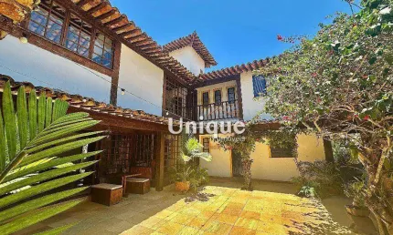 Casa com 8 dormitórios à venda, 537 m² por R$ 4.000.000,00 - Praia Do Canto - Armação dos Búzios/RJ