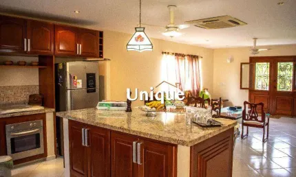 Casa com 3 dormitórios à venda, 177 m² por R$ 850.000,00 - Rasa - Armação dos Búzios/RJ