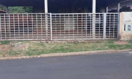 Casa com 2 quartos à venda no Centro, Cardoso 
