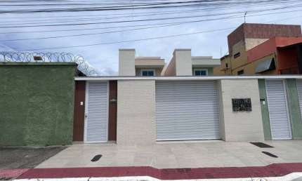 Casa Duplex á venda 3 Quartos sendo 1 suíte, 2 vagas,  gourmet com churrasqueira - Praia do Morro - Guarapari-ES