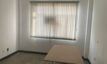 Sala Comercial na República, 66m², no centro histórico de São Paulo, localização perfeita para seus
