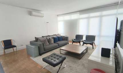 Apartamento totalmente mobiliado e equipado com 2 quartos 1 suíte e 1 vaga , para locação no  Itaim