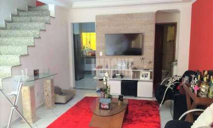 Sobrado em Condomínio na Vila Formosa com 3 Dorms sendo 1 Suíte, 2 Vagas, 140m²
