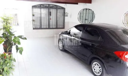 Sobrado na Ponte Rasa com 3 Dorms sendo 1 Suíte, 3 Vagas, 182m²
