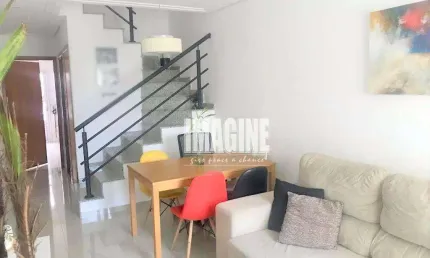 Sobrado na Vila Prudente com 2 Suítes, 2 Vagas, 85m²