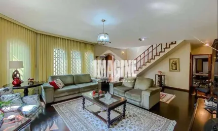 Sobrado no carrão com 6 dorms sendo 1 suíte, 6 vagas, 400m²