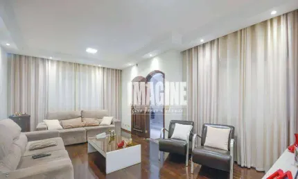 Sobrado na Vila Prudente com 3 Dorms sendo 1 Suíte, 3 Vagas, 250m²