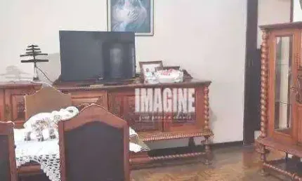 Casa Térrea na Água Rasa com 4 Dorms, 3 Vagas, 195m²