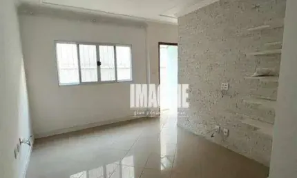 Sobrado em Condomínio na Penha com 2 Suítes, 1 Vaga, 54m²