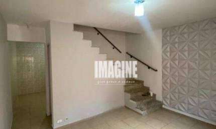 Sobrado em Condomínio na Penha com 2 Dormitórios sendo 1 Suítes, 2 Vagas, 54m²