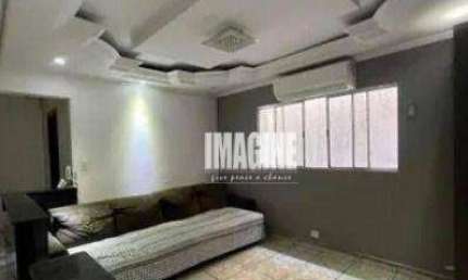Sobrado na Vila Matilde com 3 Dormitórios sendo 1 Suíte, 2 Vagas, 200 m²